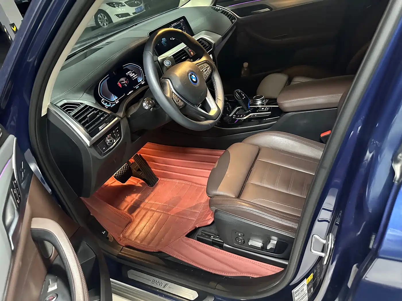 BMW iX3 2021