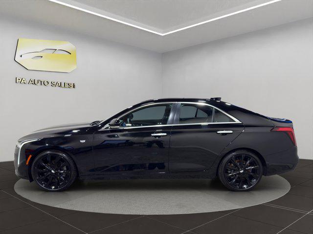 Cadillac CT4 2022