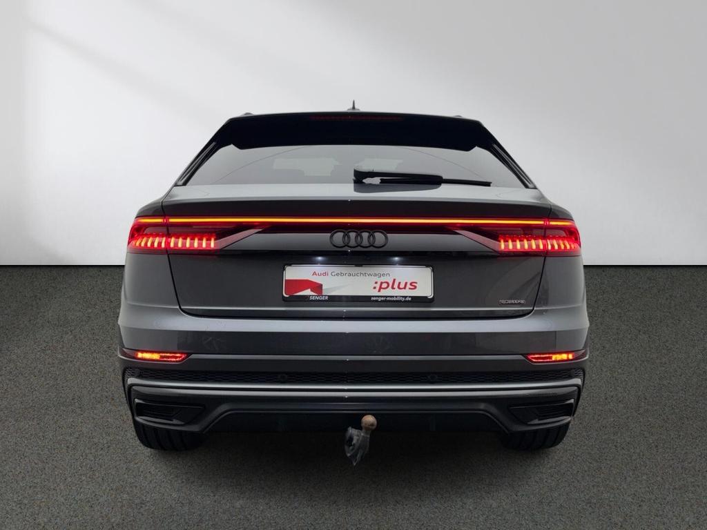 Audi Q8 2022