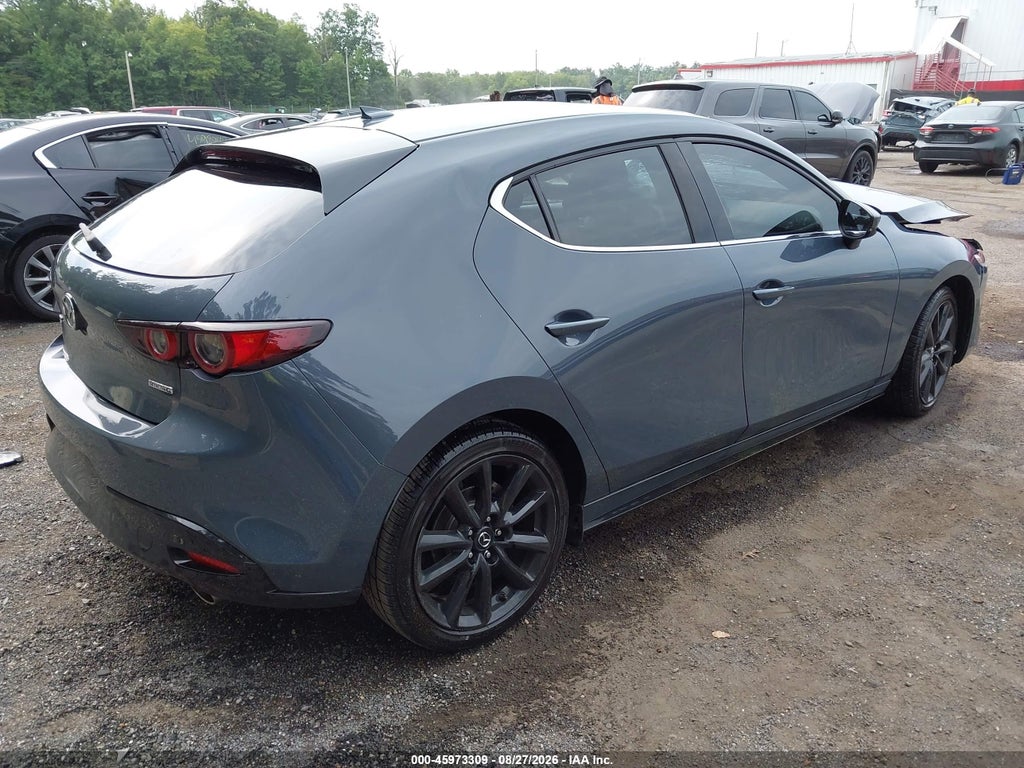 Mazda 3 2021