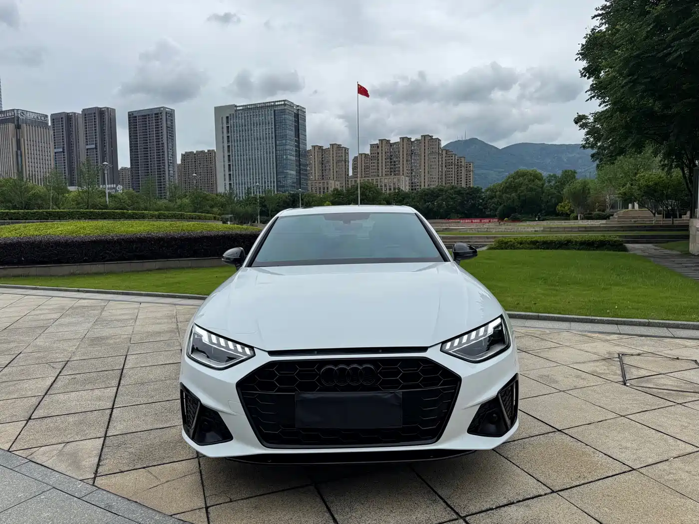 Audi A4 2025
