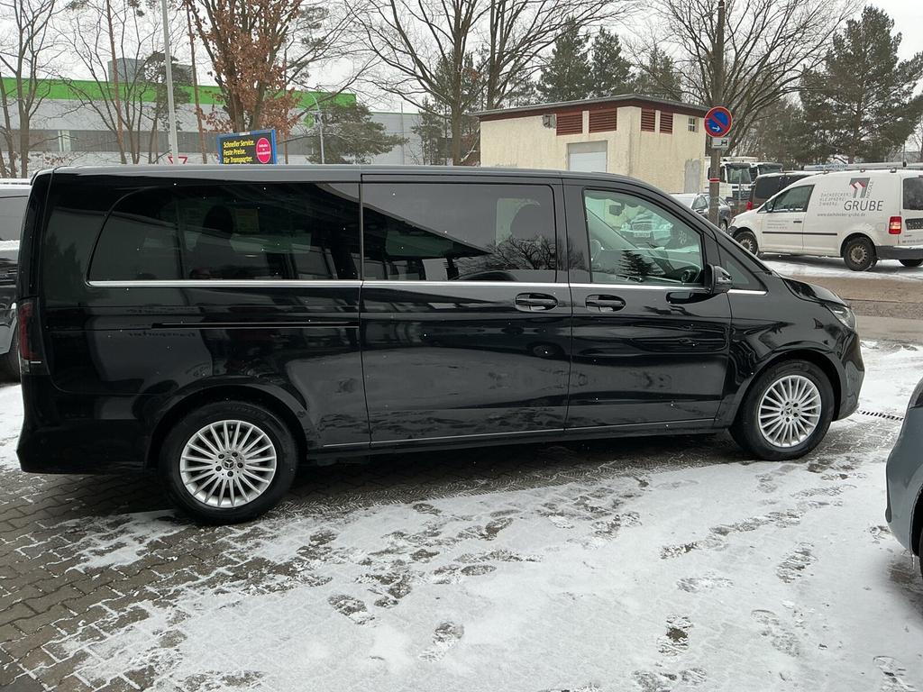 Mercedes-Benz V 300 2024