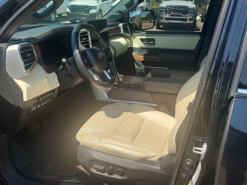 Toyota Tundra 2022