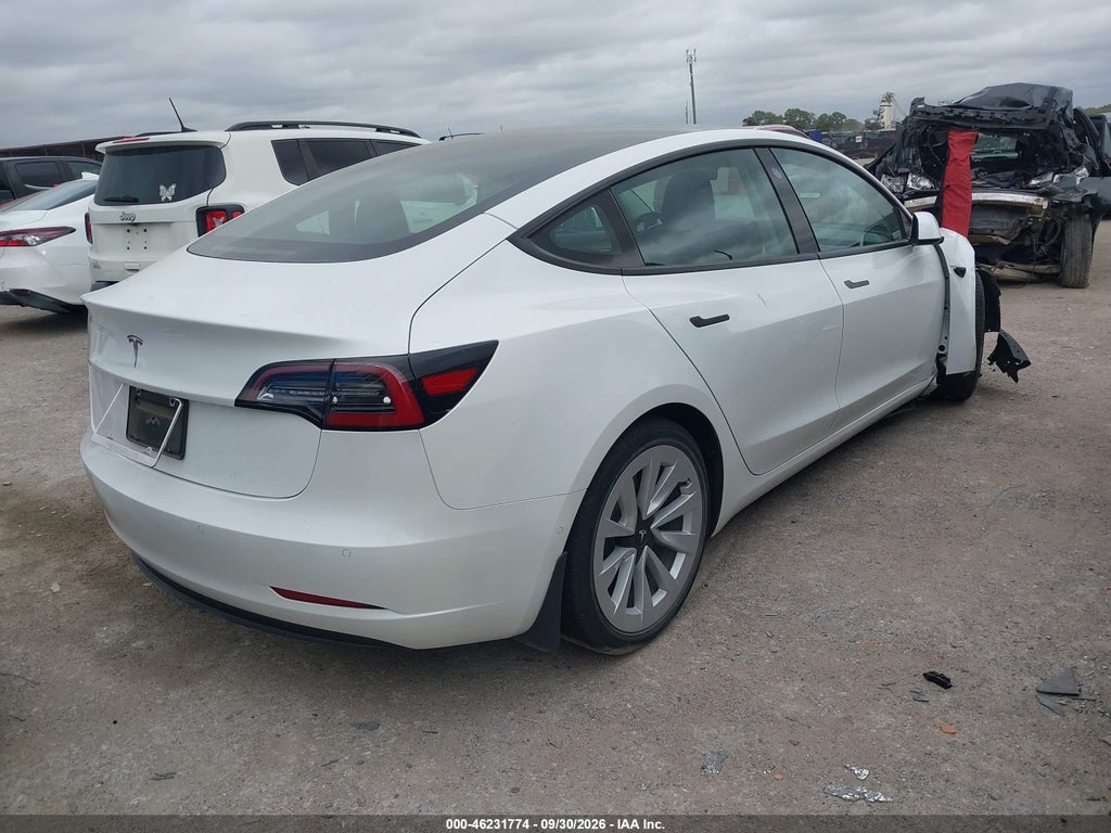 Tesla Model 3 2021