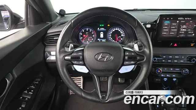 Hyundai Veloster 2022