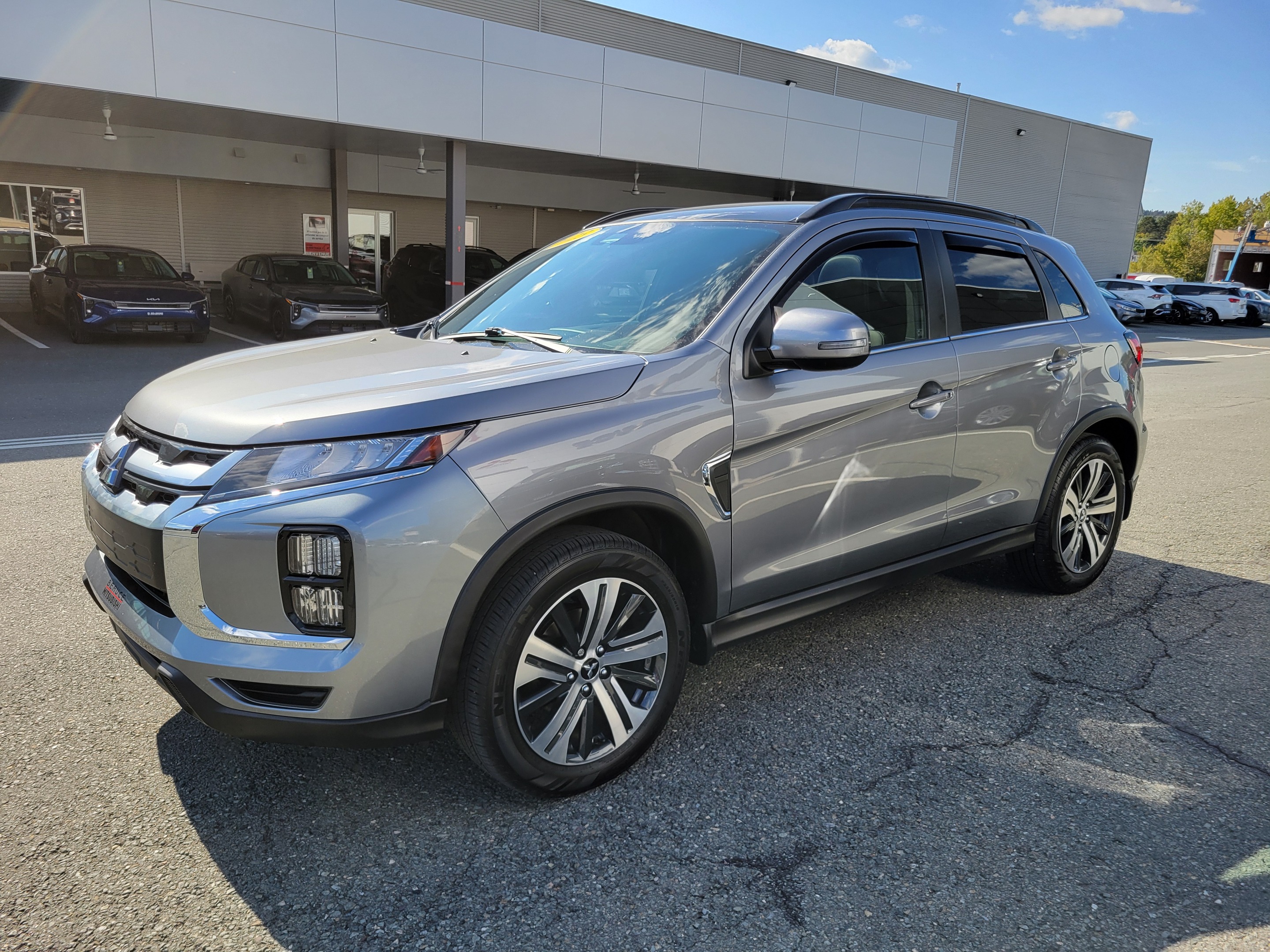 Mitsubishi RVR 2023