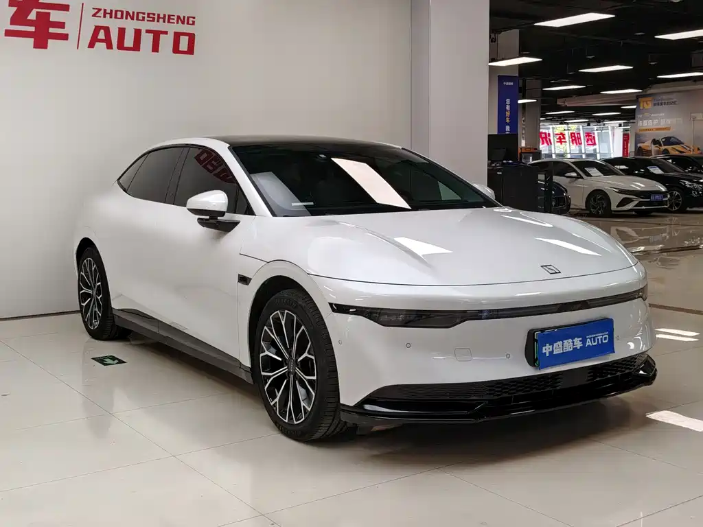 Zeekr 007 2024