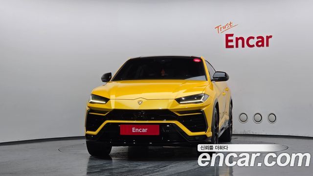 Lamborghini Urus 2022