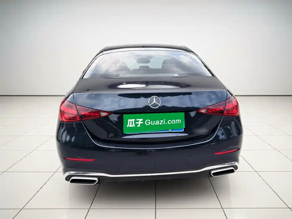 Mercedes-Benz C-Класс 2024