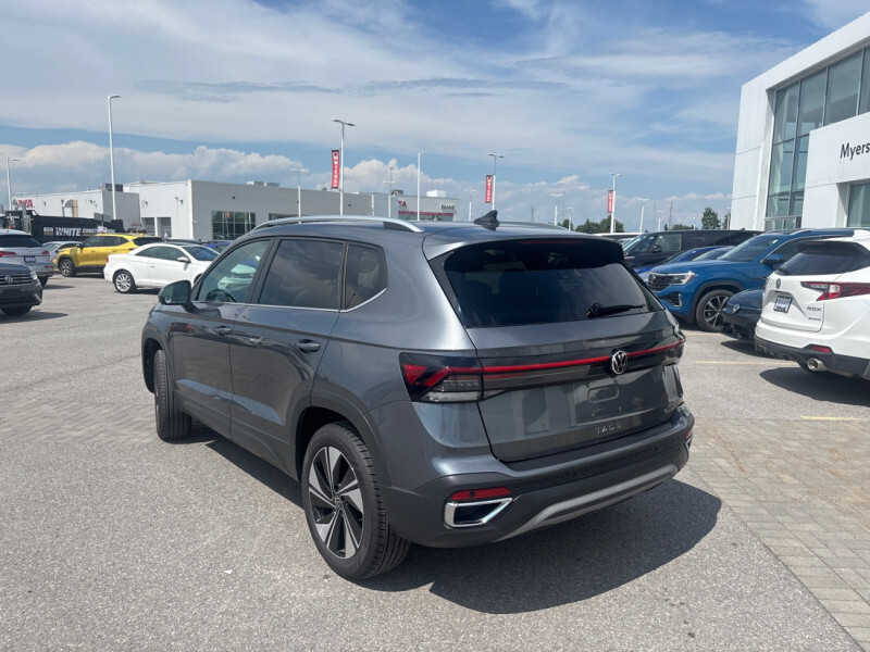 Volkswagen Taos 2025