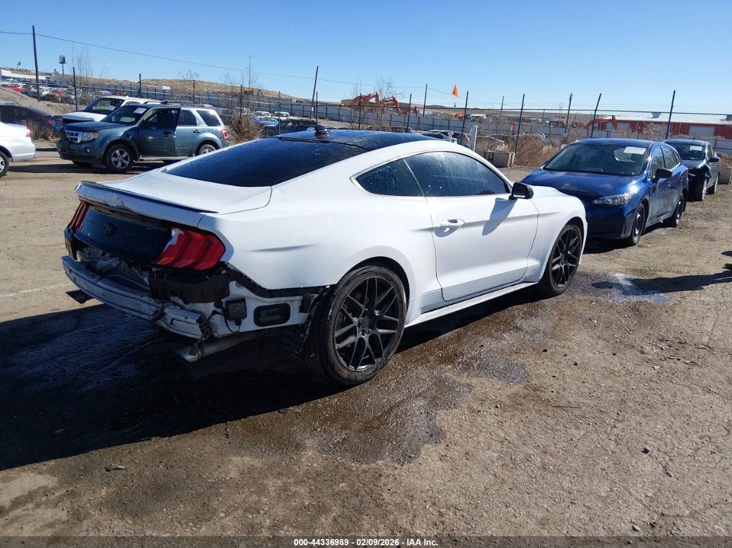 Ford Mustang 2021