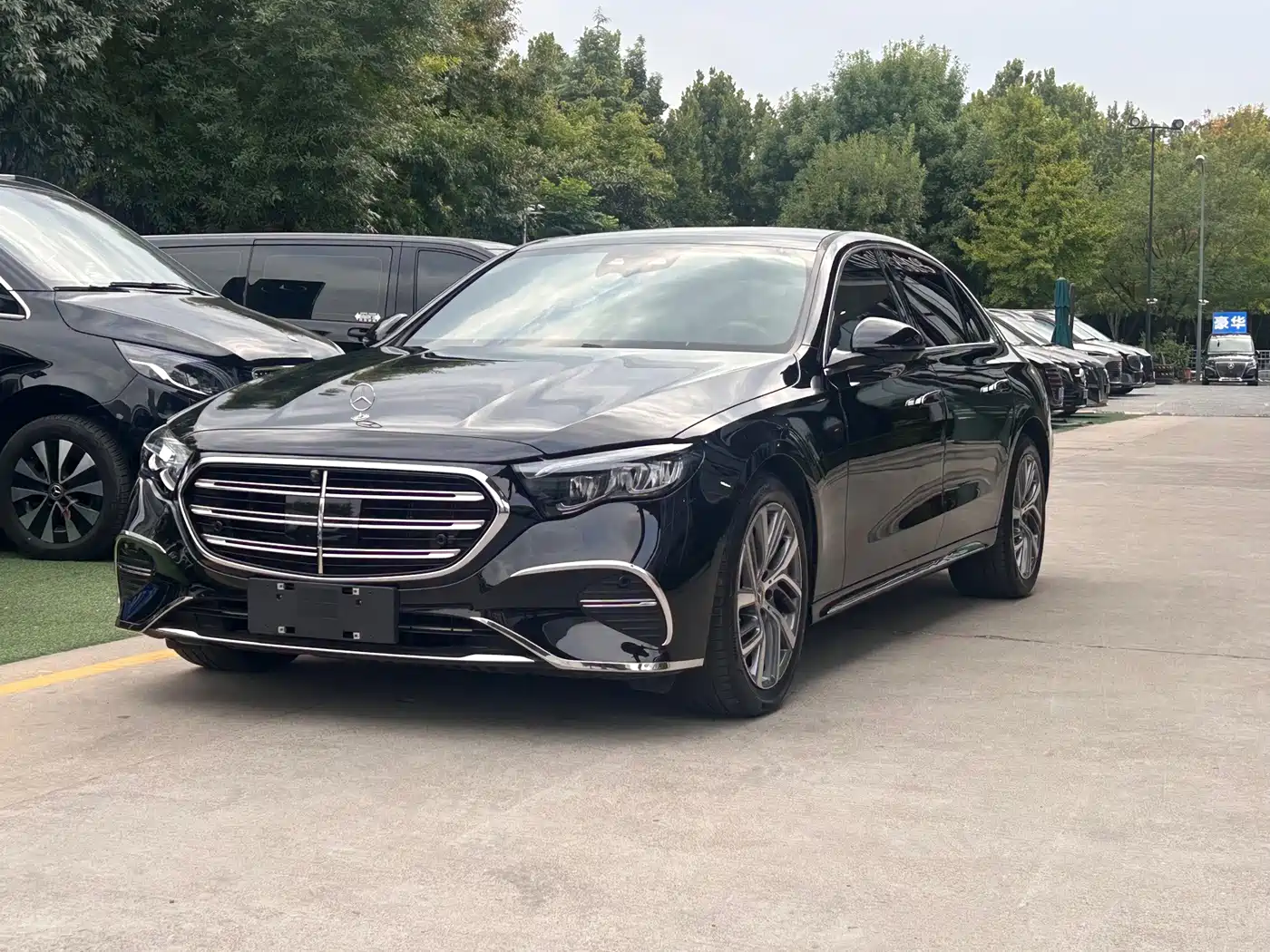 Mercedes-Benz E-Класс 2025