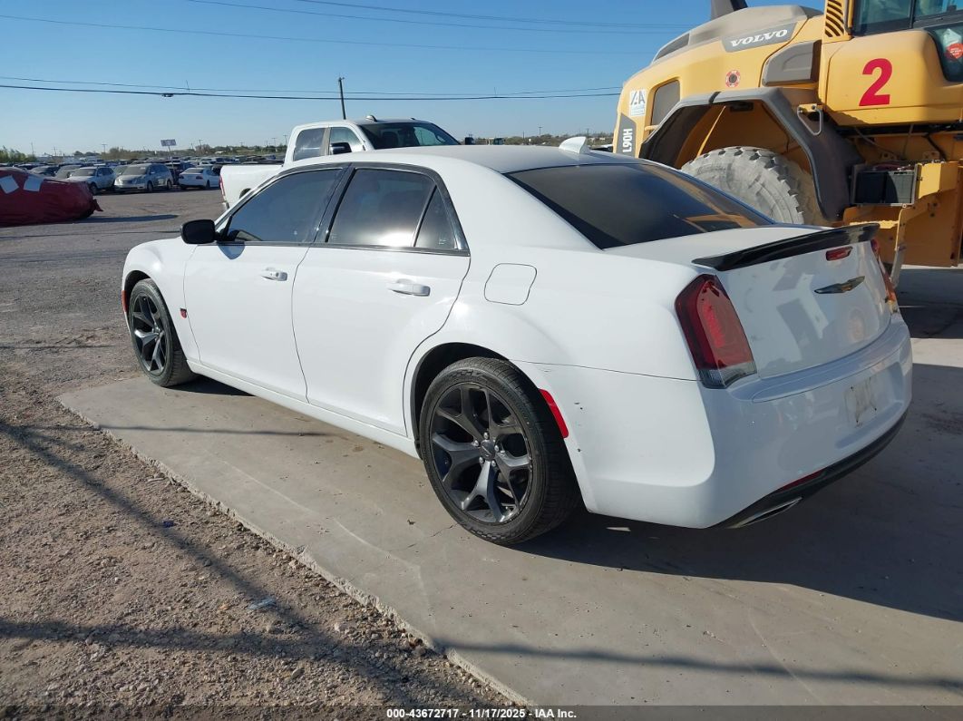 Chrysler 300 2020