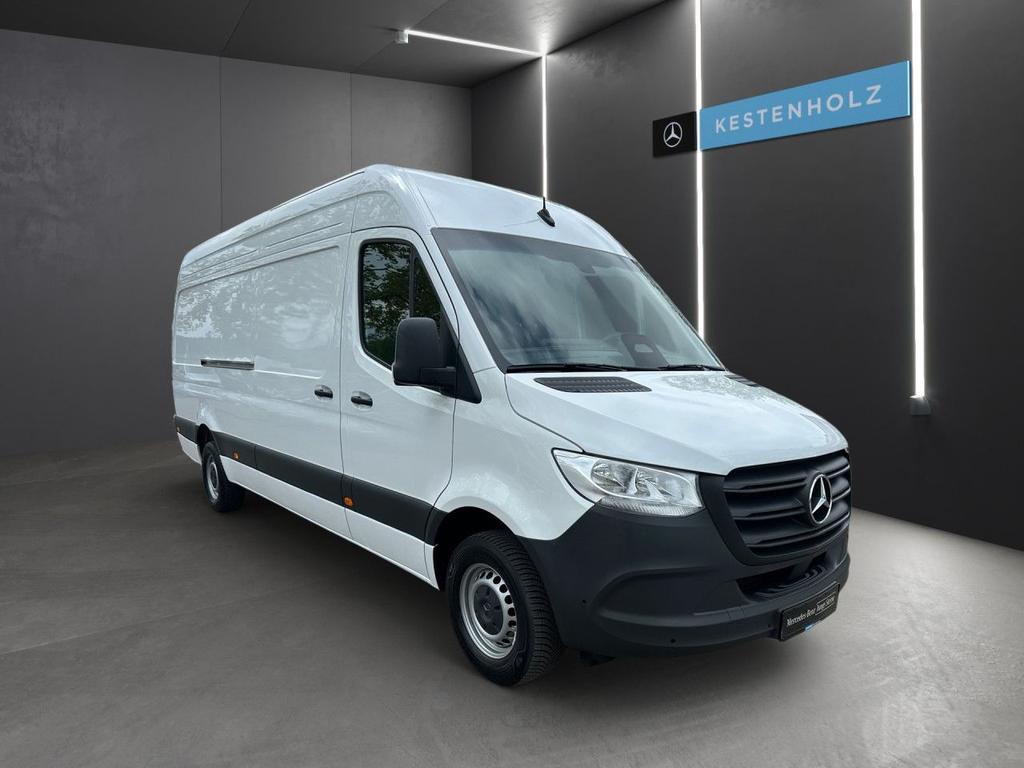 Mercedes-Benz SPRINTER 2025