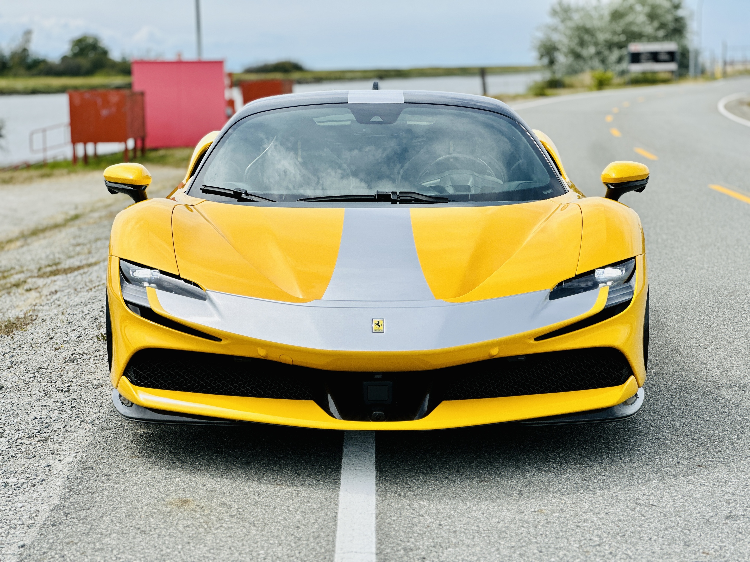Ferrari SF90 2021