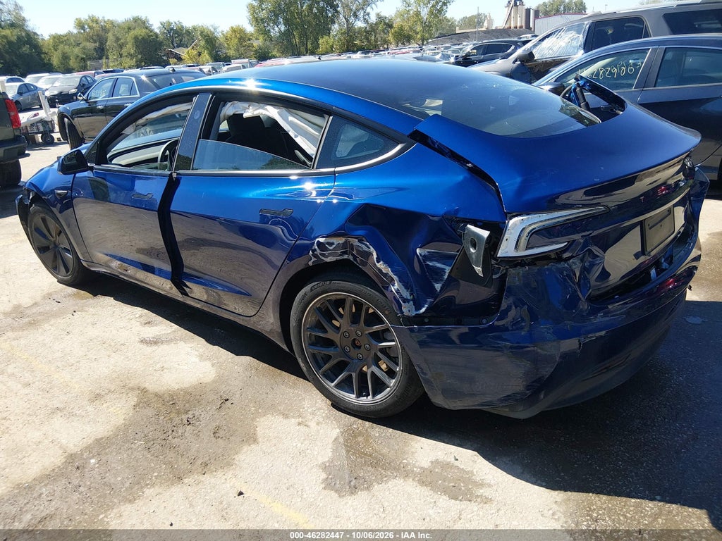Tesla Model 3 2025