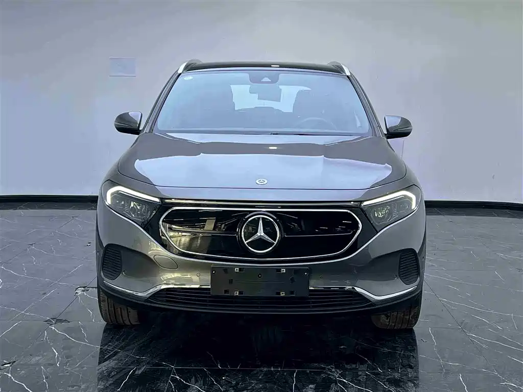 Mercedes-Benz EQA 2023