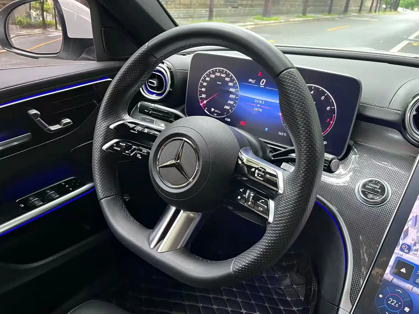 Mercedes-Benz C-Класс 2023