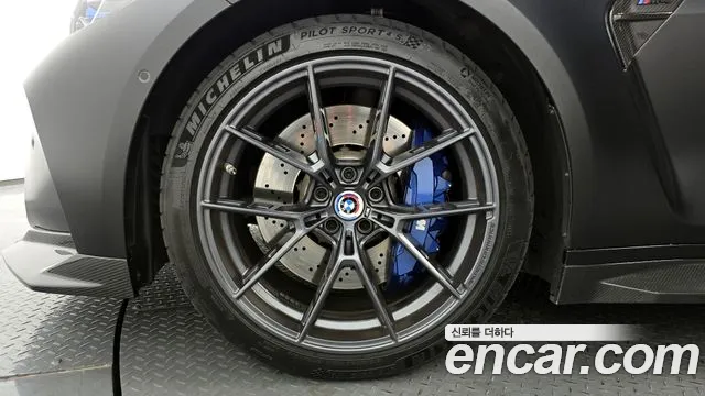 BMW M4 2022