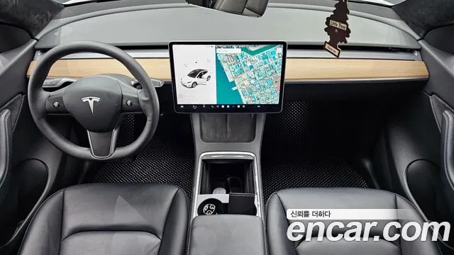 Tesla Model Y 2021