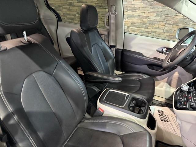 Chrysler Pacifica 2022