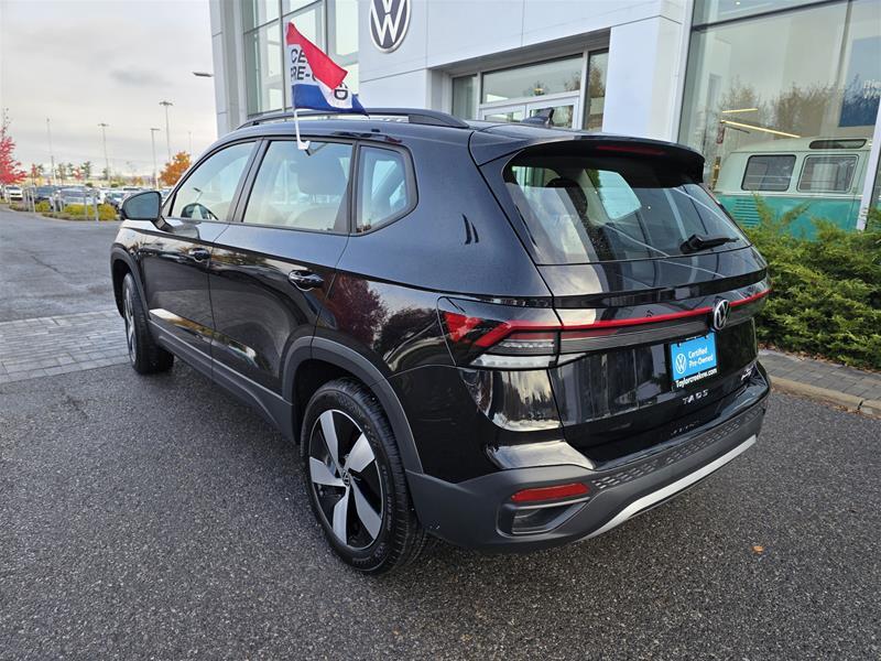 Volkswagen Taos 2025