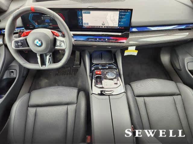 BMW M5 2025