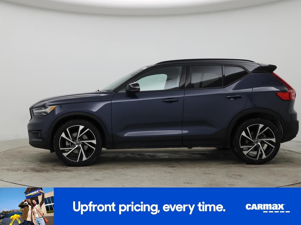 Volvo XC40 2022