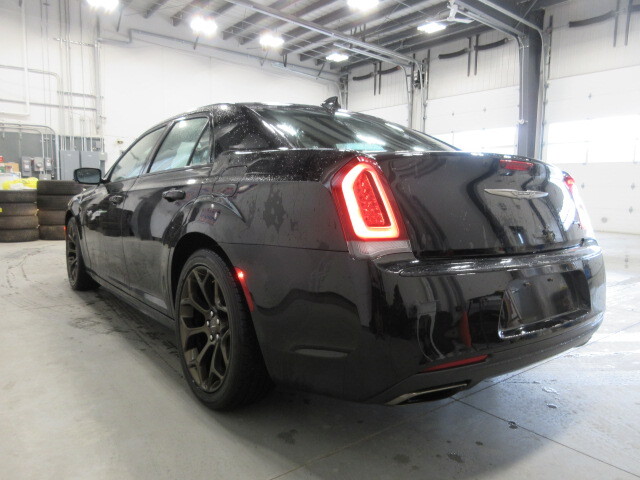 Chrysler 300 2020