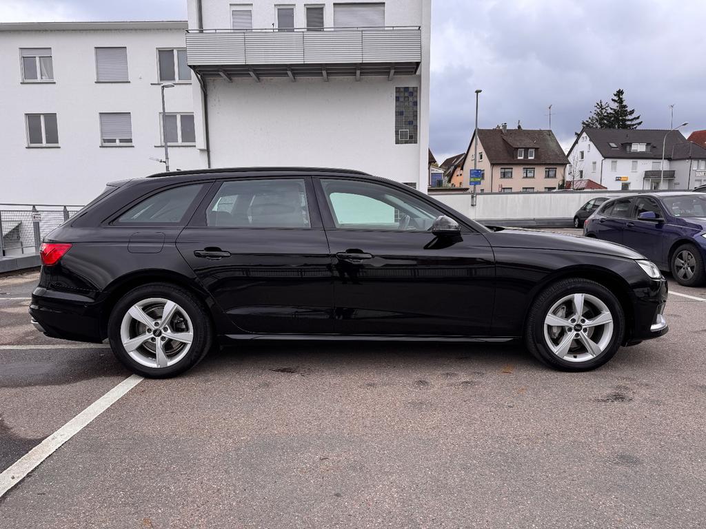 Audi A4 2022