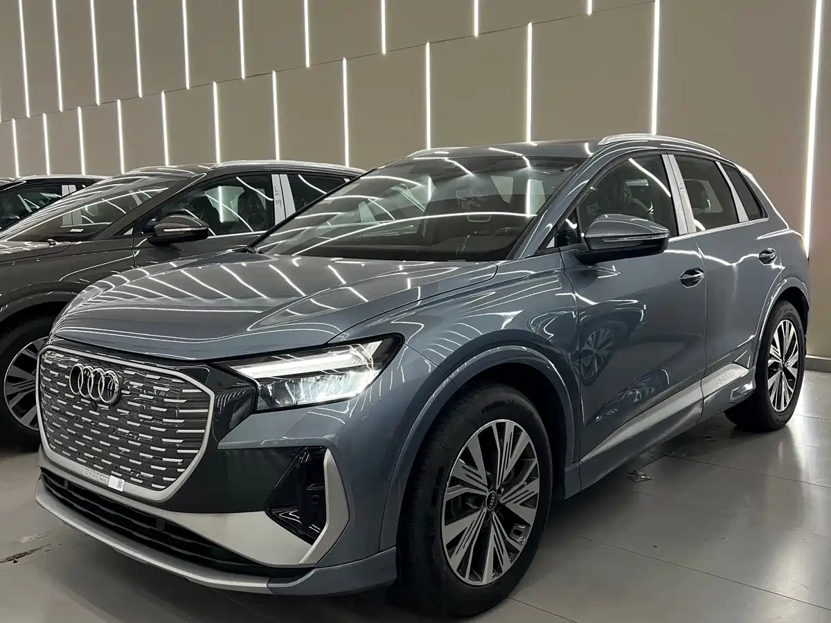 Audi Q4 e-tron 2026
