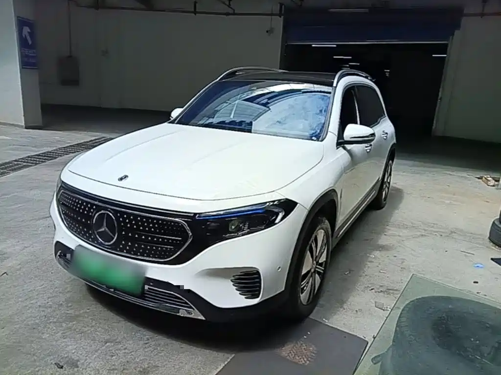 Mercedes-Benz EQB 2024