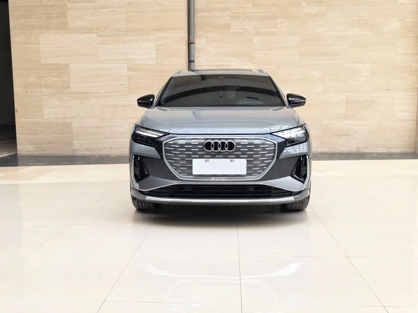 Audi Q4 e-tron 2023