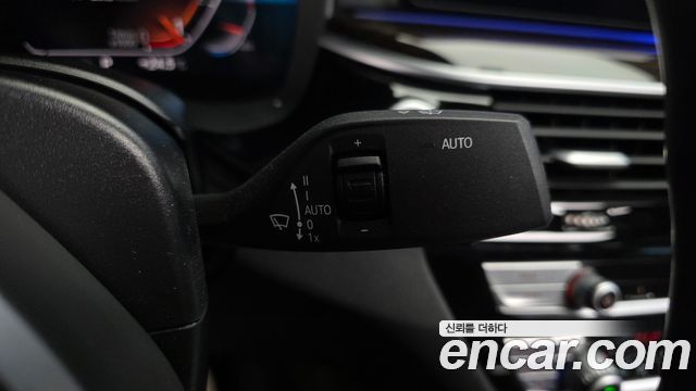 BMW 5 серии 2021