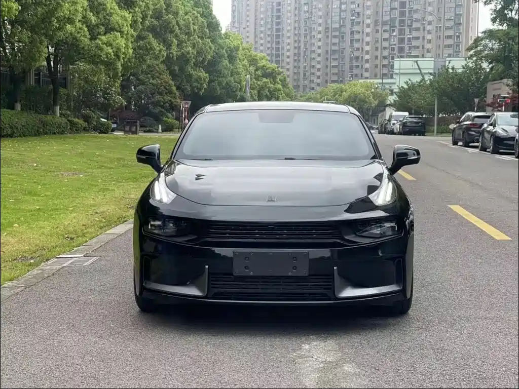 Lynk & Co 03 2021