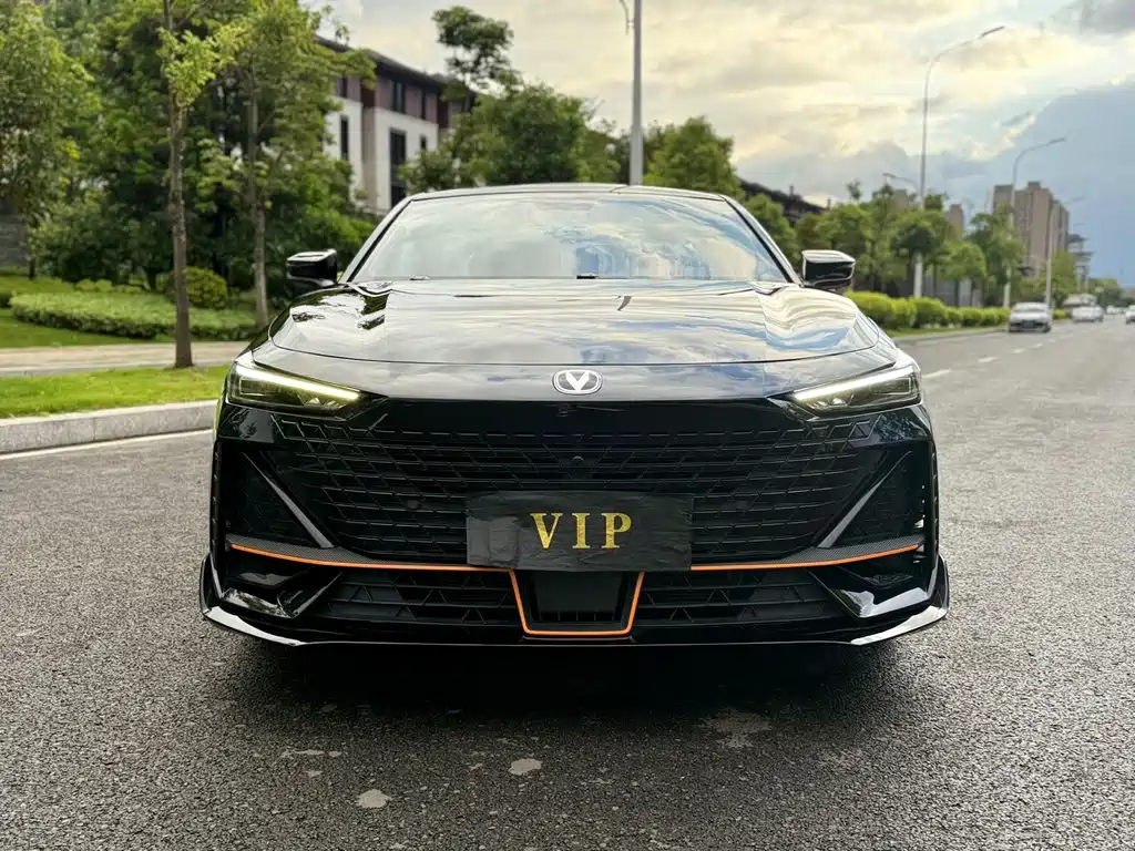 Changan UNI-V 2022