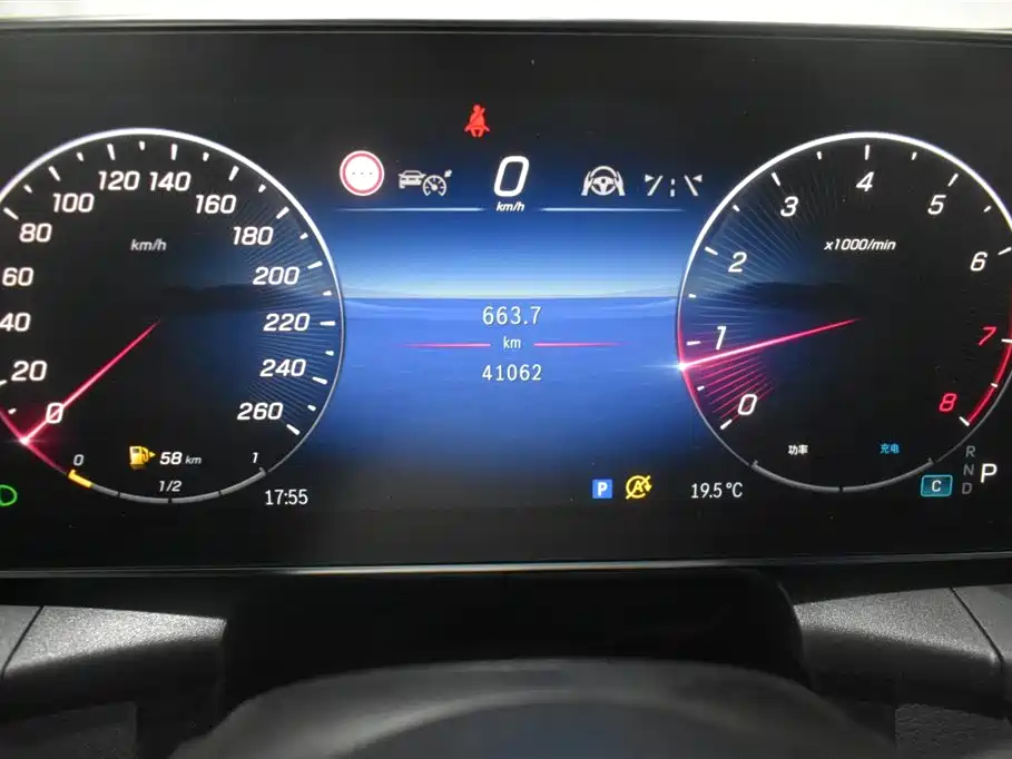 Mercedes-Benz GLC 2023