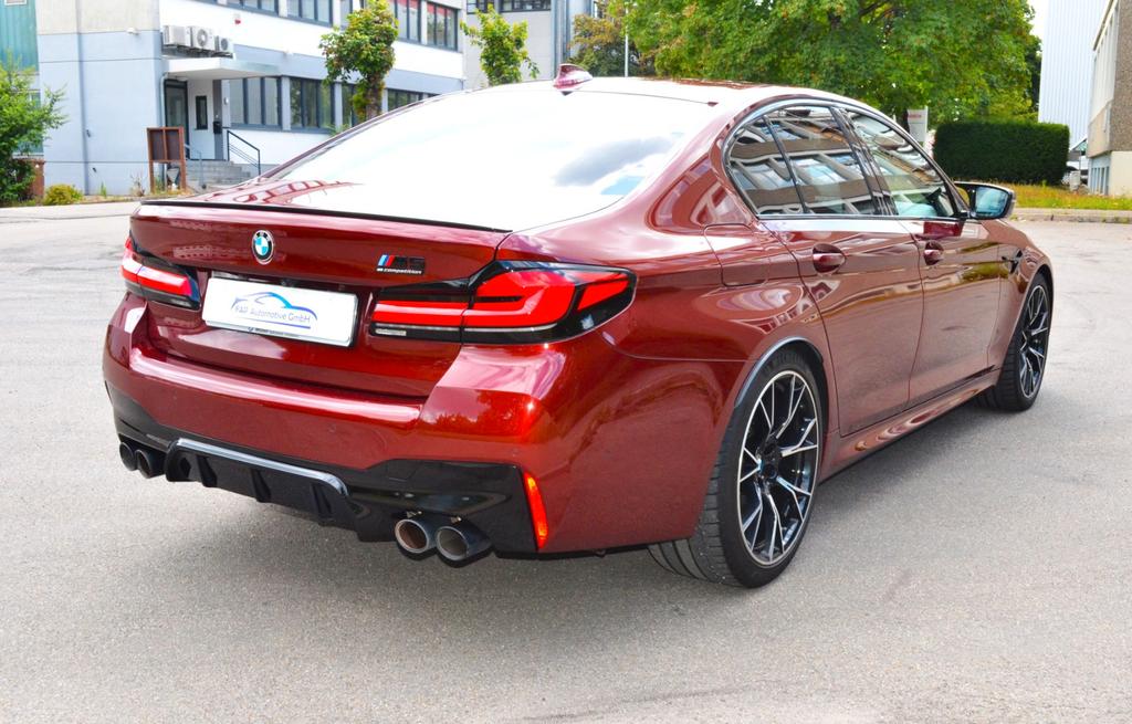 BMW M5 2022