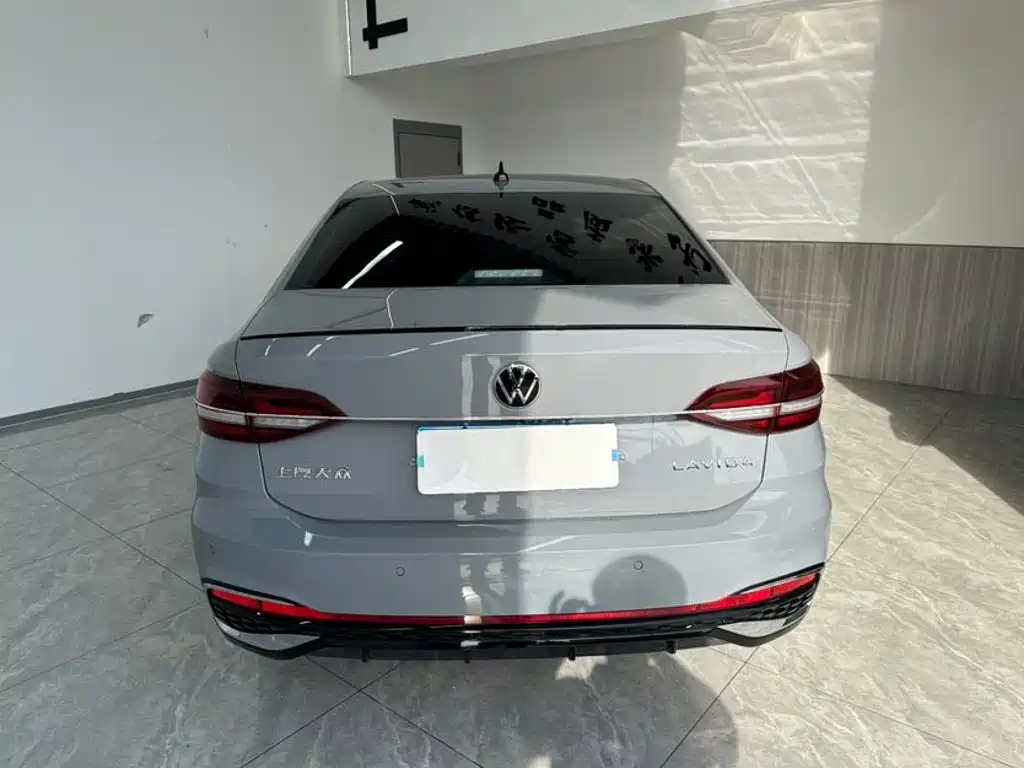 Volkswagen Lavida 2022