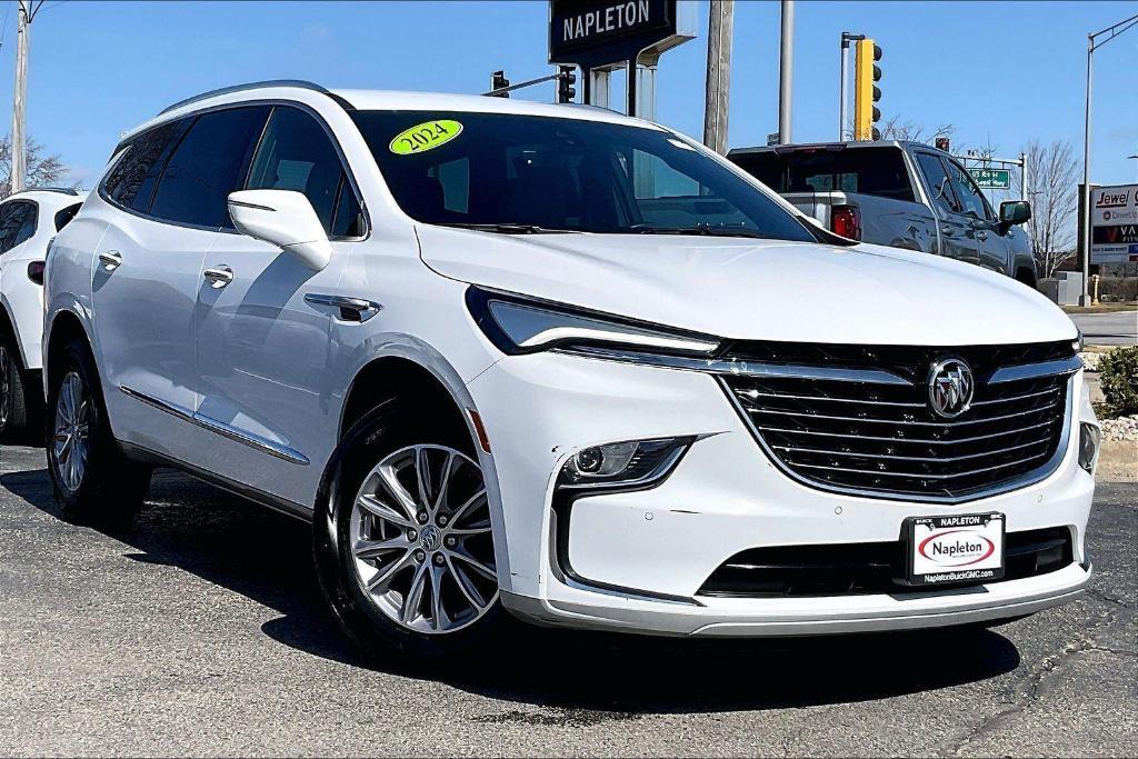 Buick Enclave 2024