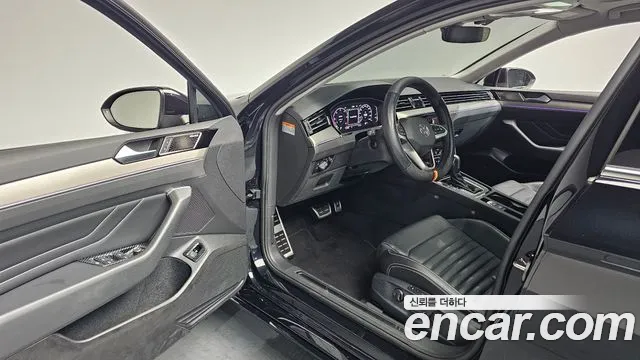 Volkswagen Passat 2022