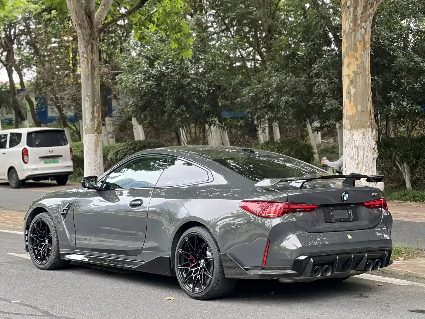BMW M4 2025