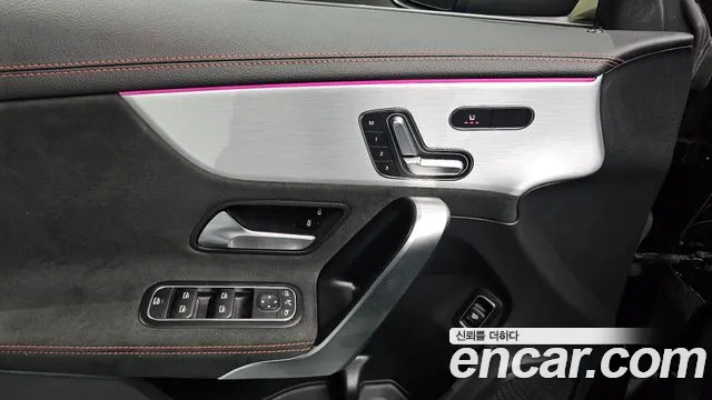 Mercedes-Benz CLA 2021