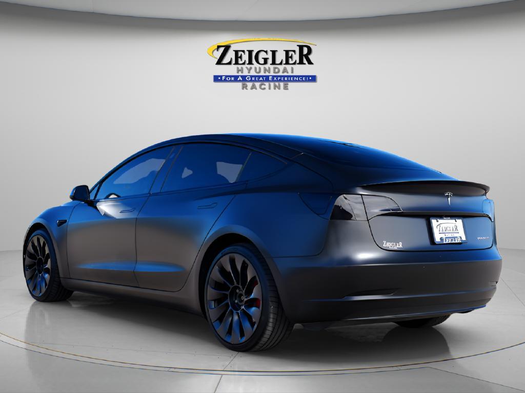 Tesla Model 3 2022