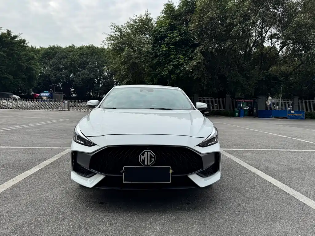 MG MG5 2021