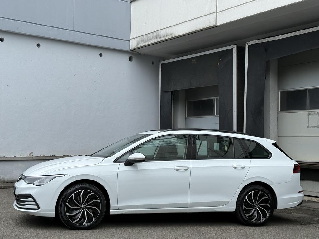 Volkswagen Golf 2022