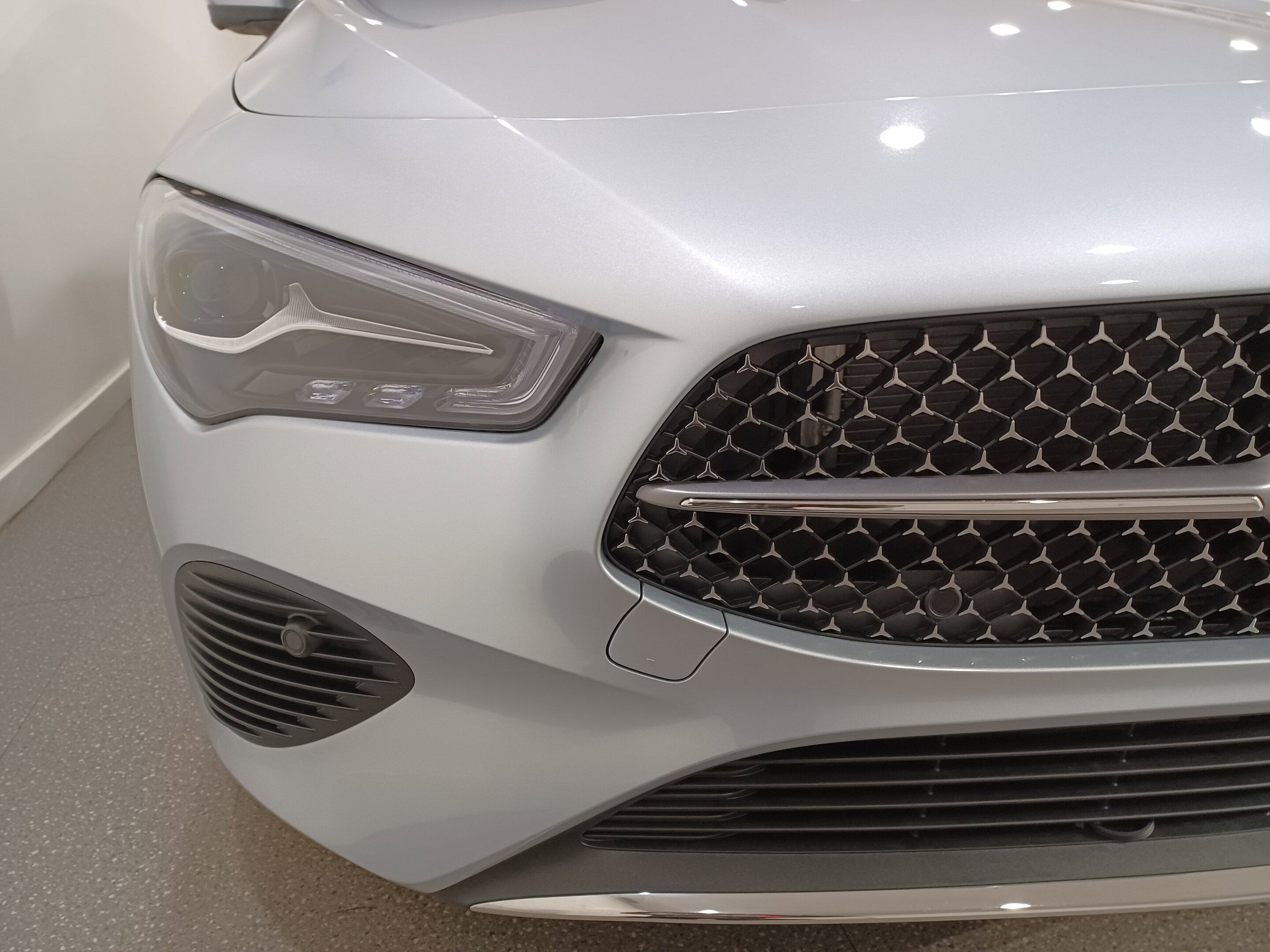 Mercedes-Benz CLA 2025