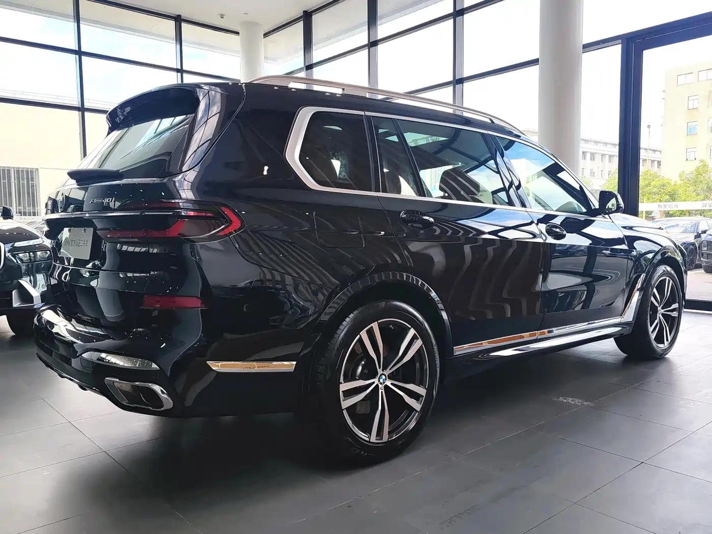 BMW X7 2025