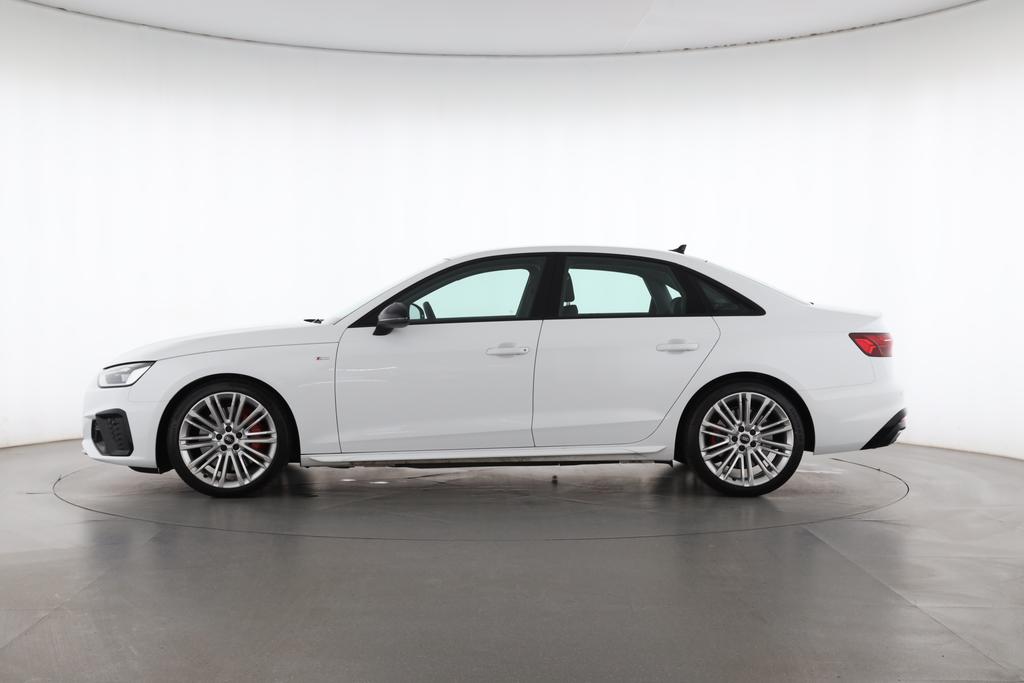 Audi A4 2023