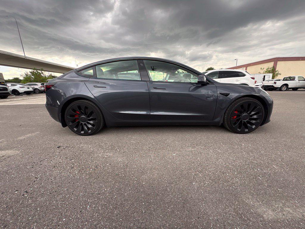 Tesla Model 3 2023